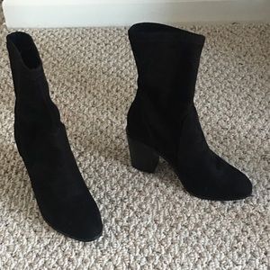 Forever21 • Size 6.5 • Black Boots • NWOT